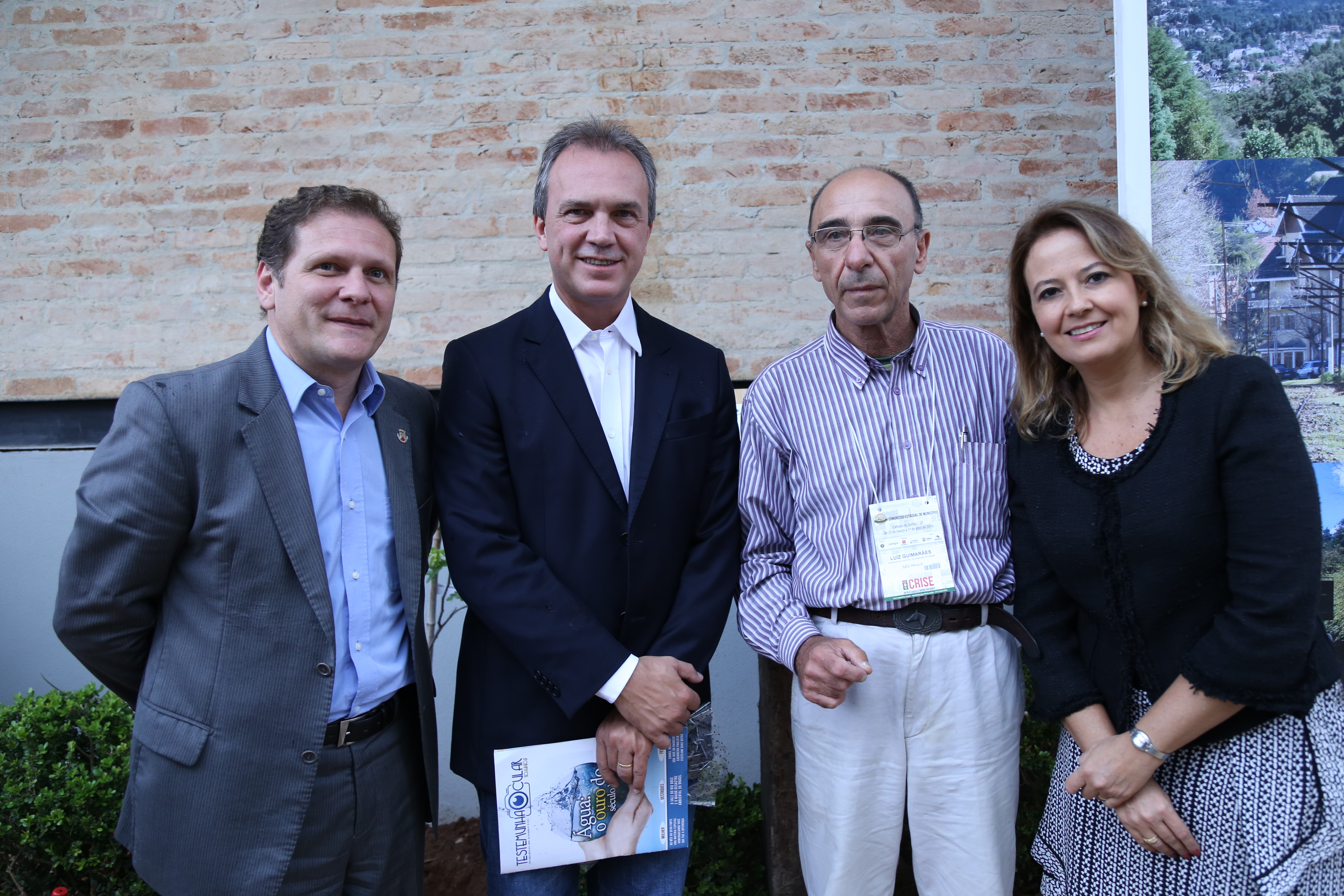 Pau-Brasil é plantado no encerramento do 60º Congresso Estadual de  Munícipios - APM